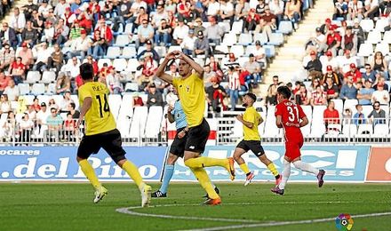 Almería 2-1 Sevilla Atlético: La reacción del filial llega demasiado tarde Almería 2-1 Sevilla Atlético: La reacción del filial llega demasiado tarde
