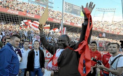 Posible homenaje a Biri Biri. Posible homenaje a Biri Biri.