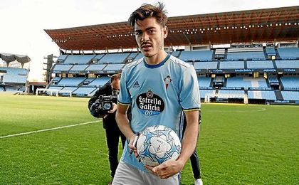 Jozabed, en su presentación con el Celta el pasado mes de enero. Jozabed, en su presentación con el Celta el pasado mes de enero.