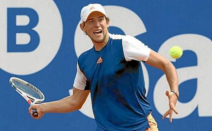 Thiem funde a Murray y alcanza su primera final en Barcelona. Thiem funde a Murray y alcanza su primera final en Barcelona.