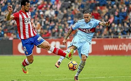 Imagen del partido entre el Girona y el Levante de la primera vuelta. Imagen del partido entre el Girona y el Levante de la primera vuelta.