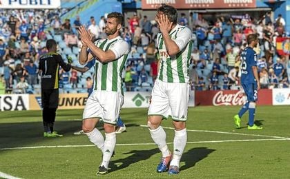 El Córdoba regala una entrada a sus socios para llenar El Arcángel ante el Reus El Córdoba regala una entrada a sus socios para llenar El Arcángel ante el Reus