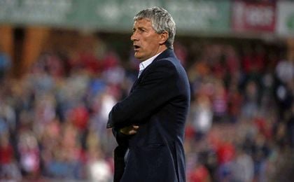 Quique Setién es el mejor situado para entrenar al Betis. Quique Setién es el mejor situado para entrenar al Betis.