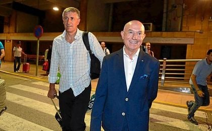 Setién, a su llegada a Sevilla. Setién, a su llegada a Sevilla.
