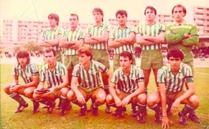 Una formación del Betis Deportivo de 1985, con Chano o Julio en sus filas, entre otros. Una formación del Betis Deportivo de 1985, con Chano o Julio en sus filas, entre otros.