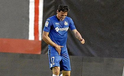 Gorosito también seguirá en Primera. Gorosito también seguirá en Primera.