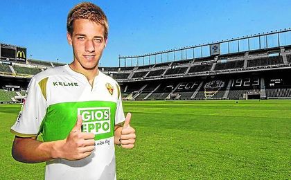Pasalic jugó cedido en el Elche durante la temporada 14/15. Pasalic jugó cedido en el Elche durante la temporada 14/15.