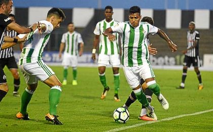 Nahuel fue el único que dio vida a un partido sin demasiada historia. Nahuel fue el único que dio vida a un partido sin demasiada historia.