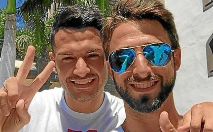 Nico Pareja ha hablado sobre las formas de Vitolo en su salida del Sevilla. Nico Pareja ha hablado sobre las formas de Vitolo en su salida del Sevilla.