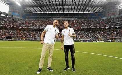 Bonucci y Biglia, dos de los grandes fichajes ´rossoneri´, se estrenarán hoy ante el Betis. Bonucci y Biglia, dos de los grandes fichajes ´rossoneri´, se estrenarán hoy ante el Betis.