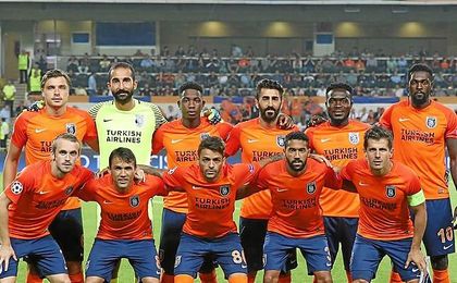 Sólo dos de los titulares ante el Sevilla repitieron este sábado. Sólo dos de los titulares ante el Sevilla repitieron este sábado.