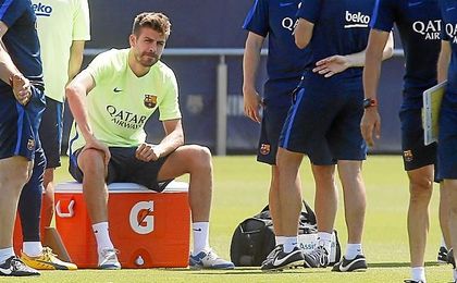 Piqué ha llegado a tiempo. Piqué ha llegado a tiempo.
