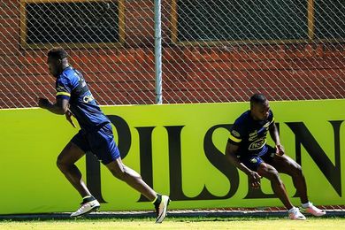 La selección ecuatoriana viaja a Brasil convencida de mantener las opciones de llegar a Rusia La selección ecuatoriana viaja a Brasil convencida de mantener las opciones de llegar a Rusia