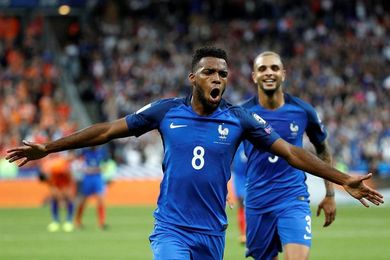 4-0. Francia recupera el mando liderada por Griezmann y hunde a Holanda 4-0. Francia recupera el mando liderada por Griezmann y hunde a Holanda