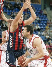 Sedekerskis renueva con Baskonia hasta 2022 y es cedido al San Pablo Burgos Sedekerskis renueva con Baskonia hasta 2022 y es cedido al San Pablo Burgos