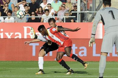 Competición le retira a Vázquez la amarilla por acción del penalti en Gerona Competición le retira a Vázquez la amarilla por acción del penalti en Gerona