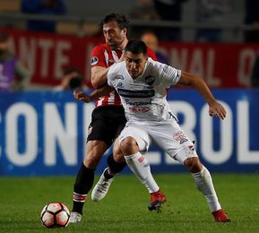 0-1. El Nacional paraguayo es el ´tumbagrandes´ del torneo y está en cuartos 0-1. El Nacional paraguayo es el ´tumbagrandes´ del torneo y está en cuartos