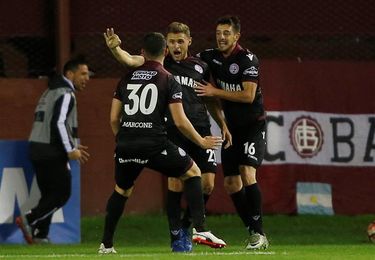 2-0. Lanús vence a San Lorenzo en los penaltis y se cita con River en las semifinales 2-0. Lanús vence a San Lorenzo en los penaltis y se cita con River en las semifinales