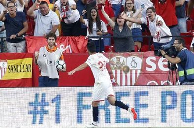 Nolito podría volver a jugar con el Sevilla F.C. en el partido de Champions ante el Maribor. Nolito podría volver a jugar con el Sevilla F.C. en el partido de Champions ante el Maribor.