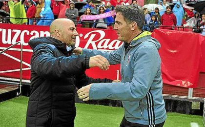 Sampaoli y Berizzo, en el Sánchez-Pizjuán la temporada pasada. Sampaoli y Berizzo, en el Sánchez-Pizjuán la temporada pasada.