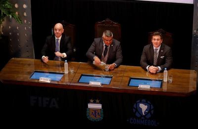 Infantino: "Gracias a Argentina el fútbol hoy es lo que es" Infantino: "Gracias a Argentina el fútbol hoy es lo que es"