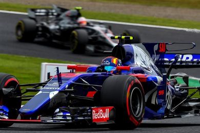 Carlos Sainz: "Hoy me sacrifiqué, pensando en la carrera de mañana" Carlos Sainz: "Hoy me sacrifiqué, pensando en la carrera de mañana"