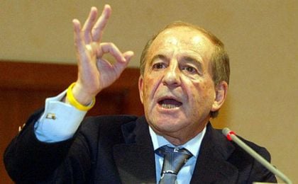 Supergarcía, a la carga: Rajoy, Pedrerol, Florentino, Aznar... Supergarcía, a la carga: Rajoy, Pedrerol, Florentino, Aznar...