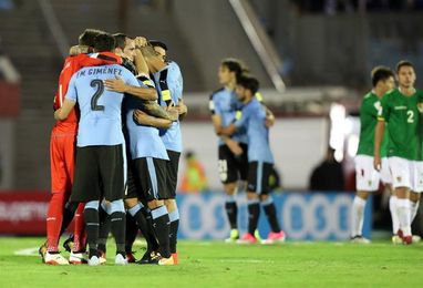 4-2. Uruguay rubrica con una goleada la mejor eliminatoria de su historia 4-2. Uruguay rubrica con una goleada la mejor eliminatoria de su historia