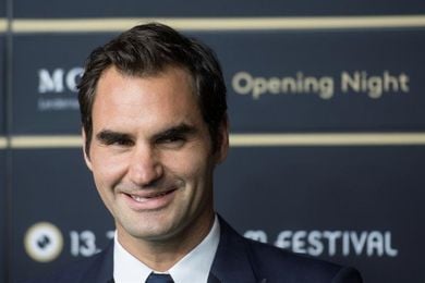 Federer derrota a Dolgopolov y también pasa a cuartos Federer derrota a Dolgopolov y también pasa a cuartos