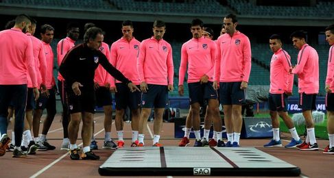 El Atlético, con la duda de Griezmann y sin margen de error El Atlético, con la duda de Griezmann y sin margen de error