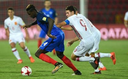 España gana a Francia con un penalti en el minuto 90 y pasa a cuartos del Mundial sub 17 España gana a Francia con un penalti en el minuto 90 y pasa a cuartos del Mundial sub 17