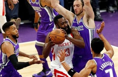 107-91. Harden y los Rockets mantienen su invicto 107-91. Harden y los Rockets mantienen su invicto