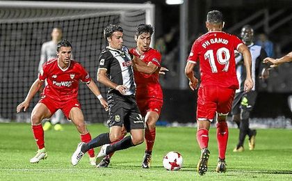 Borja Lasso presiona a un rival en Cartagonova. Borja Lasso presiona a un rival en Cartagonova.