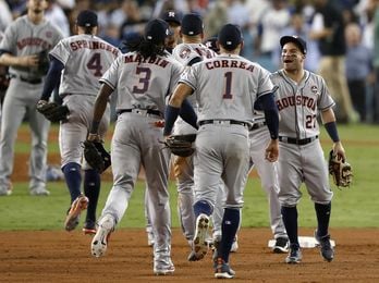 Los Astros regresan a Houston con el objetivo cumplido de lograr una victoria Los Astros regresan a Houston con el objetivo cumplido de lograr una victoria