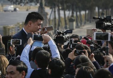 La liga china, con Yao Ming como jefe supremo, comienza una nueva era La liga china, con Yao Ming como jefe supremo, comienza una nueva era