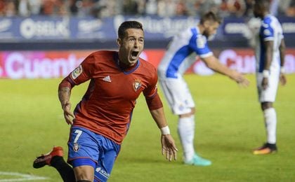 León celebra su primer gol en Primera, logrado ante el Espanyol. León celebra su primer gol en Primera, logrado ante el Espanyol.