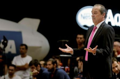 Vidorreta dice que el dedo de Green "está de muchos colores" pero jugará hoy Vidorreta dice que el dedo de Green "está de muchos colores" pero jugará hoy