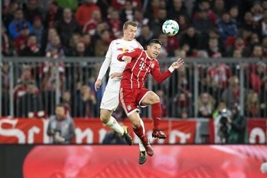 James y Lewandowski dan el liderato al Bayern James y Lewandowski dan el liderato al Bayern