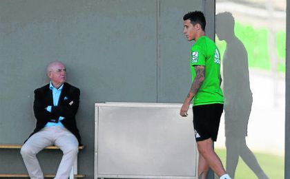 Tello vuelve al grupo y Campbell se ausenta Tello vuelve al grupo y Campbell se ausenta