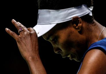 Venus Williams remonta ante García y se cita con Wozniacki en la final Venus Williams remonta ante García y se cita con Wozniacki en la final