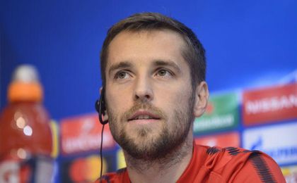 Kombarov: "Seguro que el Sevilla estará más motivado aún tras 5-1 de Moscú" Kombarov: "Seguro que el Sevilla estará más motivado aún tras 5-1 de Moscú"