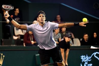 Del Potro arrolla a Sousa, avanza a octavos y se acerca al Masters Del Potro arrolla a Sousa, avanza a octavos y se acerca al Masters