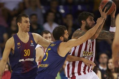73-51. El Barcelona pone fin a la mala racha con un baño de autoestima 73-51. El Barcelona pone fin a la mala racha con un baño de autoestima