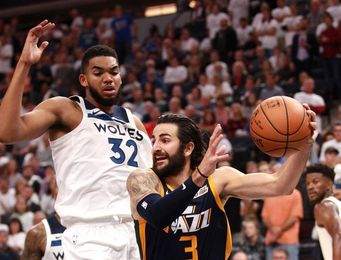112-99. Towns lidera a los Timberolves que suman cuatro triunfos seguidos 112-99. Towns lidera a los Timberolves que suman cuatro triunfos seguidos