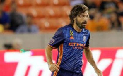 Pirlo, el "metrónomo" del fútbol dice adiós Pirlo, el "metrónomo" del fútbol dice adiós