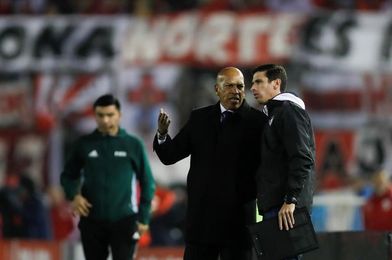 El peruano Mosquera deja Wilstermann y tres jugadores asumen sus funciones El peruano Mosquera deja Wilstermann y tres jugadores asumen sus funciones