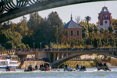 El bote del Betis bate récord con su séptimo triunfo seguido en una regata muy igualada El bote del Betis bate récord con su séptimo triunfo seguido en una regata muy igualada