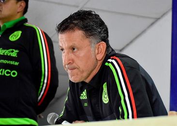 Chicharito, Héctor Herrera y Édson Álvarez, bajas ante Polonia Chicharito, Héctor Herrera y Édson Álvarez, bajas ante Polonia