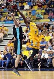 99-95. Gran Canaria creyó en ganar hasta el final y sigue invicto en casa 99-95. Gran Canaria creyó en ganar hasta el final y sigue invicto en casa