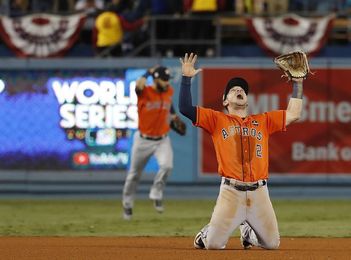 Los Astros reciben un bono histórico por su triunfo en la Serie Mundial Los Astros reciben un bono histórico por su triunfo en la Serie Mundial